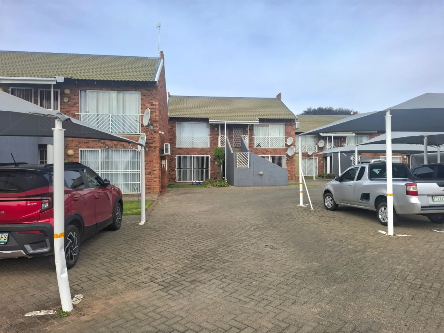 1 Bedroom Property for Sale in Pellissier Free State